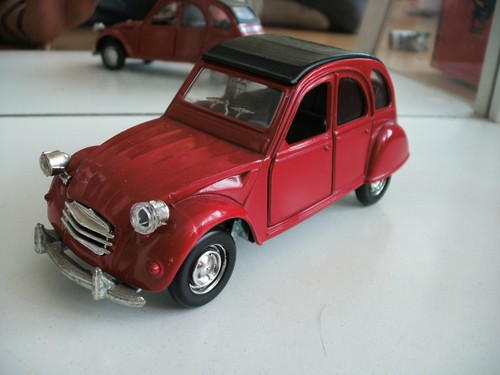 Polistil citroen 2cv - citroen, rosso