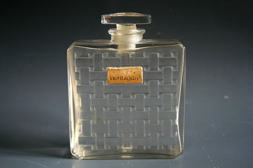 Antica bottiglia profumo - di,
