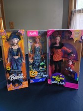 Lotto di 3 Barbie di Halloween