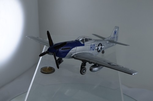 Avion p51 mustang - avion, 1/72°
