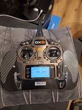 Trasmettitore Spektrum DX 9 con supporto Ahltec