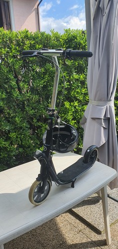 Monopattino ripiegabile - , a