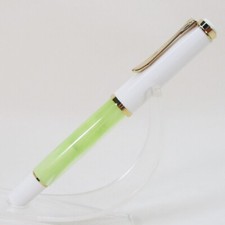 Penna stilografica classica Pelikan M200 verde pastello limitata marmo bianco nuova Giappone