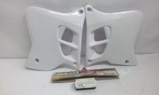 Coppia fianchetti radiatore