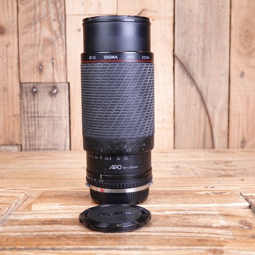 Sigma apo zoom 300 mm - apo, 75-300