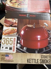 Nordic Ware piano cottura