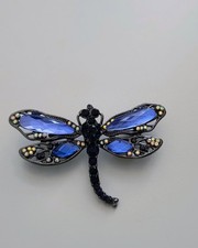 Spilla elegante libellula con