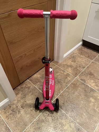 Maxi micro deluxe scooter - maxi, led