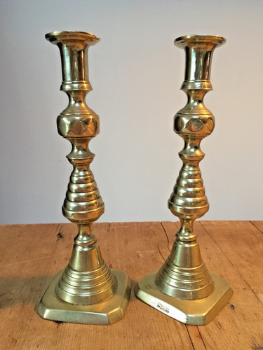 Pair vintage reg push - pair, reg'ed