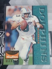 DAN MARINO 1995 Skybox #72