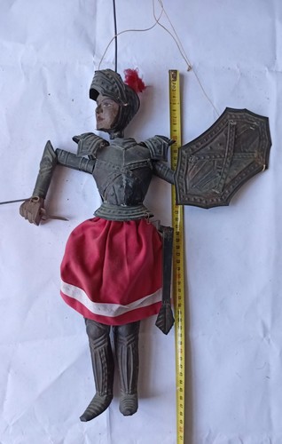 Pupi siciliani lavorazione - pupi,