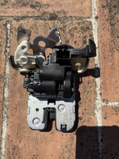 SERRATURA PORTELLONE POSTERIORE Audi Skoda Seat 8R0-827-505A