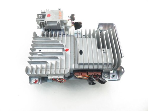Amplificatore audio infiniti - amplificatore, m