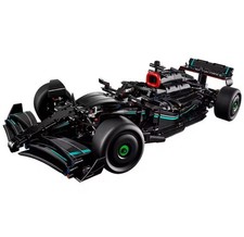 F1 Mercedes W14 Technic 1642