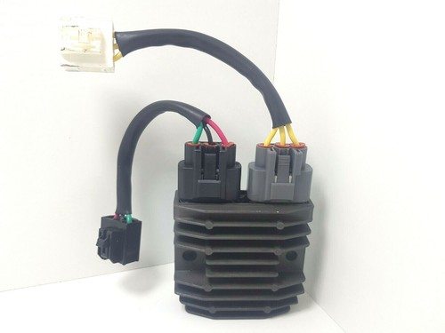Regolatore tensione - di,