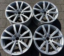 4 CERCHI IN LEGA ORIGINALI 18" AUDI A8 4N 4N0601025A 8x18 ET29 RUOTA LIBERA