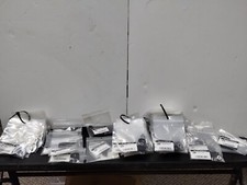 ENORME lotto di ganci per