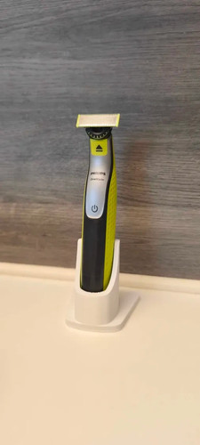 Philips one blade - blade, dock