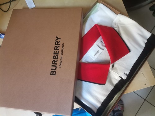 Polo burberry mai indossata - burberry,