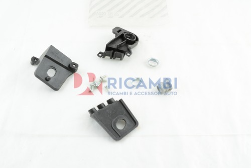 Kit fissaggi fanale proiettore - kit,