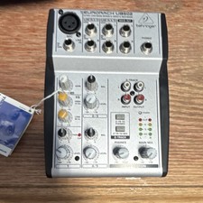 Behringer Eurorack UB502 Mixer