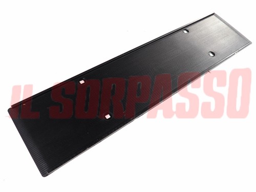 Cornice posteriore porta targa - posteriore,