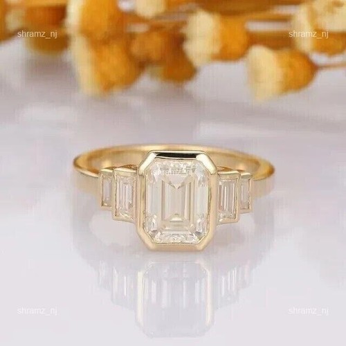 Anello tre pietre oro - oro, giallo