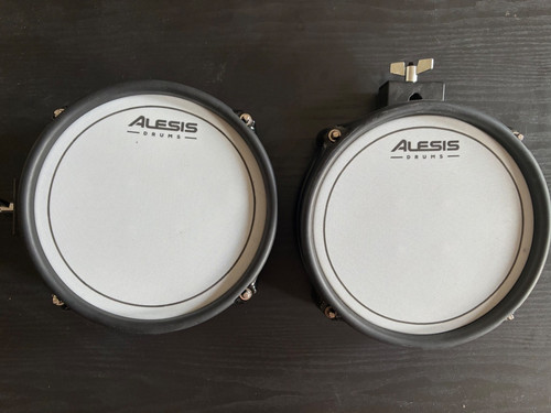 Red alesis nitro - red,