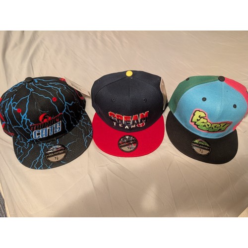 Lotto cappelli aderenti