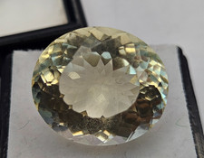 Zaffiro Giallo Lucido Naturale