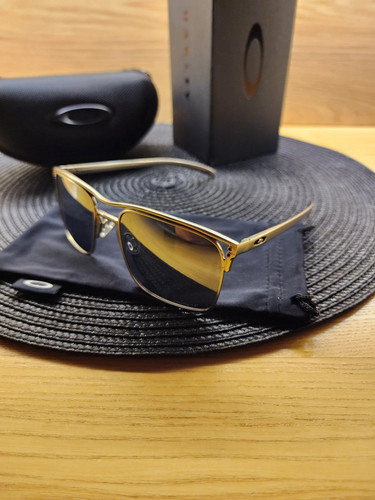 Oakley holbrook titanio - ti,