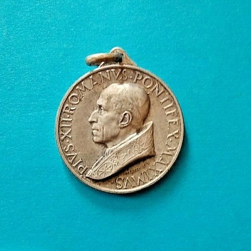 Papa pio xii medaglia 1950 - papa,