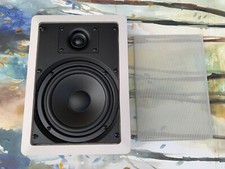 Totem Maschera Acustica TAW