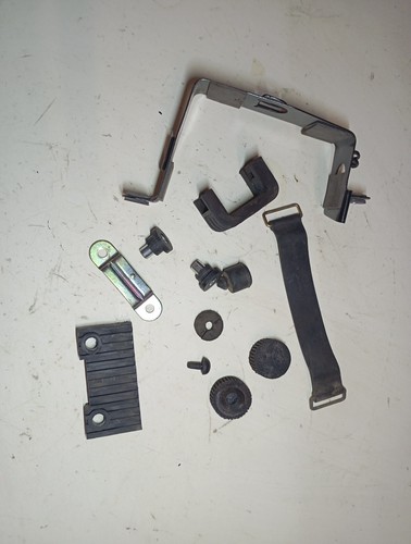 Staffe supporto gommini porta - supporto,