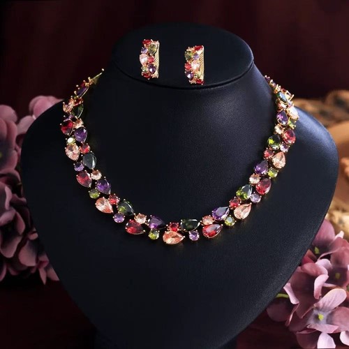 Set orecchini collana