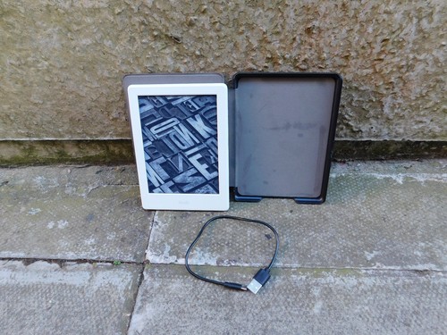 Amazon kindle sy69jl - kindle, tablet