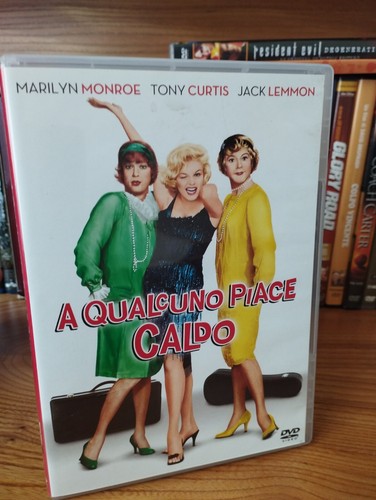 Qualcuno piace caldo - qualcuno,
