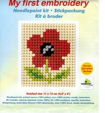 TELA MEZZO PUNTO "PAPAVERO'' IN KIT CON LANA PER BIMBO PRIMO RICAMO