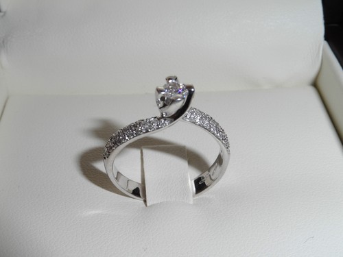 Bellissimo anello solitario - bellissimo,