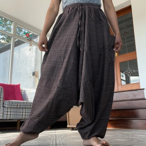 Pantaloni estivi marroni