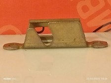 ALFA ROMEO 75  90 PIASTRA SUPPORTO ASTA COFANO MOTORE 60522490