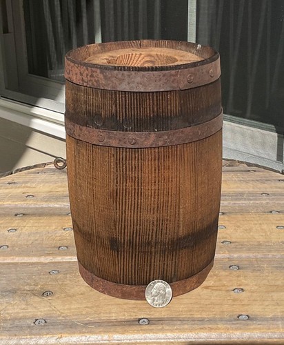 Antico fusto legno - in,