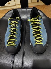 Scarpe Scarpa Mescalito M, avvicinamento ferrate, 44,5 EU