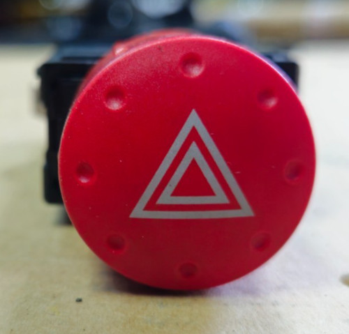 Audi mk1 225 180 - 225, hazard