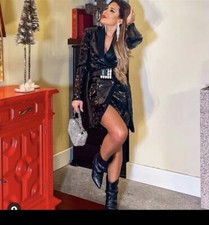 ULTIMO ABITO ZARA CORTO