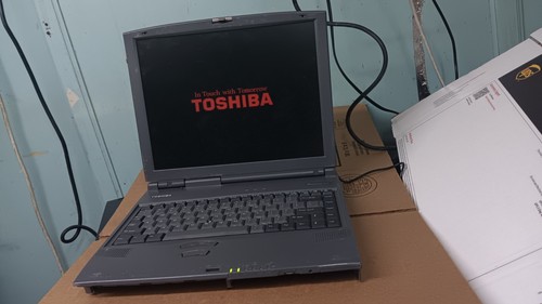 Portatile vintage toshiba - portatile,