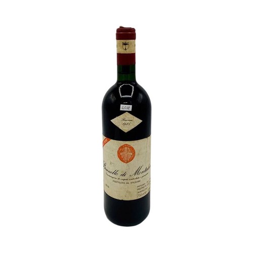 Vintage bottle fattoria dei - fattoria,