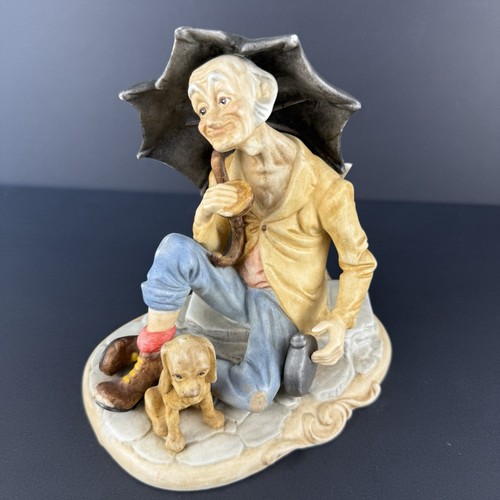 Rara statuina vintage - , berretto