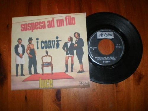 Corvi sospesa un - corvi-sospesa,