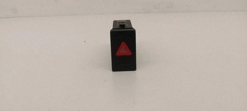 Tasto emergenza passat - di,